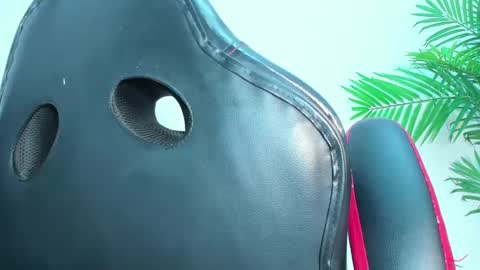 BRIYIT     online show from 31, 1, 2025