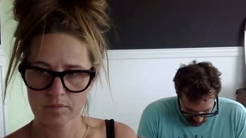 brokecasn online show from 20, 5, 2026