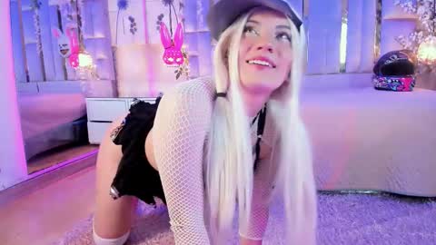     online show from 14, 9, 2025