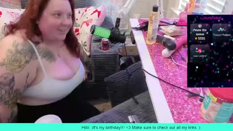 Snapshot of brookenicole3 chatting on 23, 5, 2026 Madam Brooke online show from 23, 5, 2026