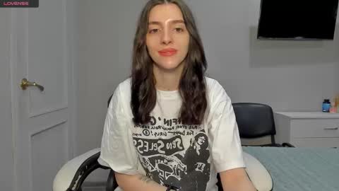 Snapshot of broosnica1 chatting on 22, 12, 2025 broosnica1 online show from 22, 12, 2025