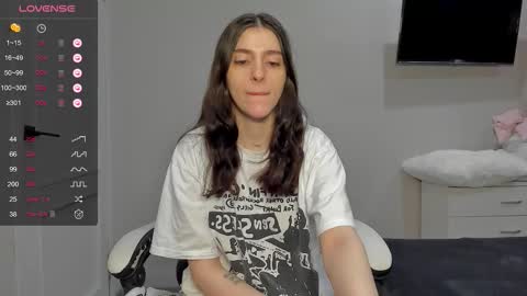 Snapshot of broosnica1 chatting on 24, 2, 2026 broosnica1 online show from 24, 2, 2026