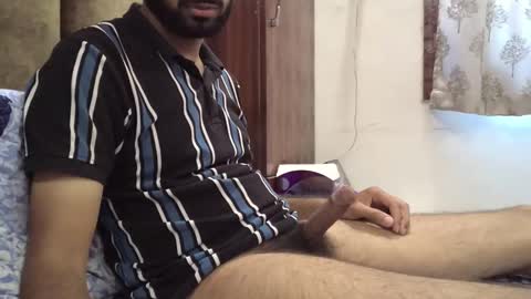 brownie_cake online show from 27, 4, 2026