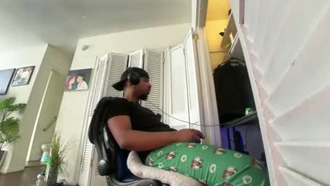 Brownskinshortyy online show from 6, 4, 2026