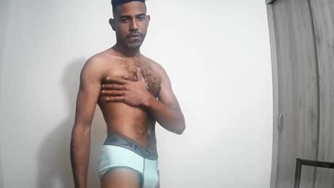 bruce_1111 online show from 20, 12, 2025