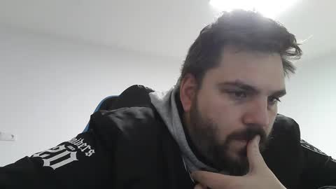 Snapshot of bruce_wayne34 chatting on 3, 1, 2025 Bruce Wayne online show from 3, 1, 2025