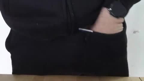 Snapshot of bruce_wayne34 chatting on 10, 3, 2025 Bruce Wayne online show from 10, 3, 2025