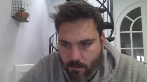 Snapshot of bruce_wayne34 chatting on 19, 12, 2025 Bruce Wayne online show from 19, 12, 2025