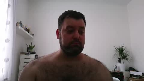 Bruce online show from 27, 4, 2026