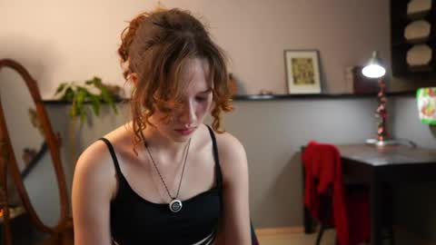 Tess online show from 30, 4, 2026