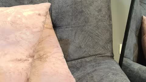 Brunette online show from 10, 2, 2026