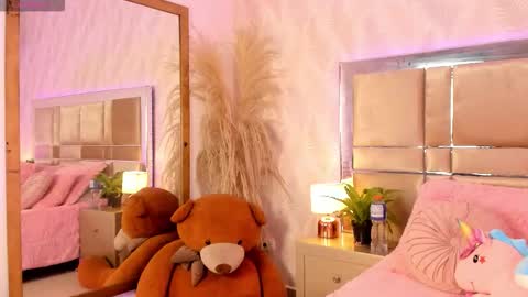 Snapshot of brunettklaryss chatting on 20, 9, 2025 Brenda online show from 20, 9, 2025