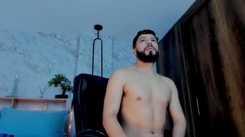 Andres Suarez online show from 2, 12, 2024