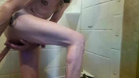 Steve... aka SkinnieDippin aka TimberTramp online show from 28, 1, 2025