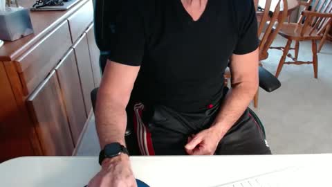 Snapshot of brussells chatting on 6, 2, 2025 Brussells online show from 6, 2, 2025