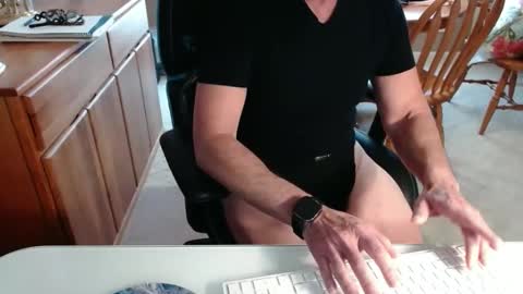 Snapshot of brussells chatting on 27, 2, 2025 Brussells online show from 27, 2, 2025