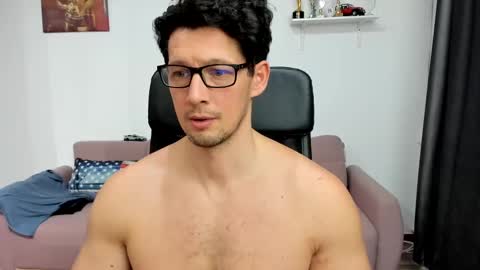 Brutus K online show from 3, 2, 2025