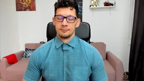 Brutus K online show from 18, 2, 2025