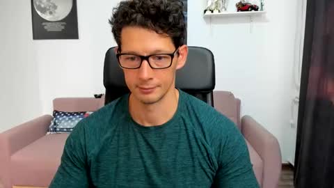 Brutus K online show from 5, 10, 2025