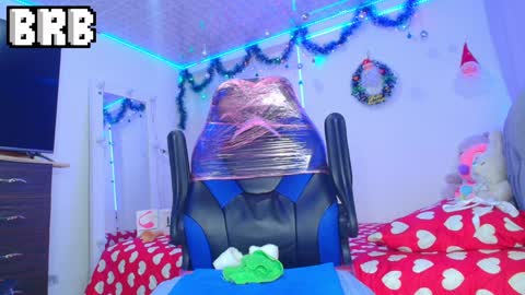 BRYAM INDEPENDENT MODEL online show from 27, 12, 2024