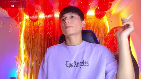 BRYAM INDEPENDENT MODEL online show from 16, 9, 2025