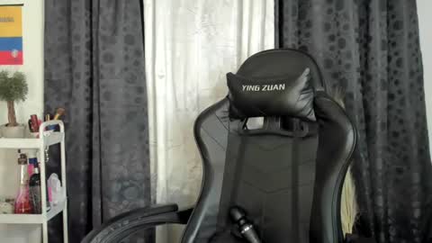 hot online show from 22, 7, 2026