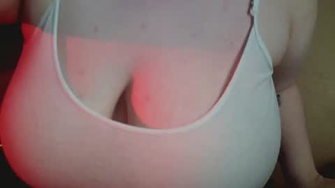 Snapshot of bubble_bambam chatting on 28, 1, 2025 Nancy 3 online show from 28, 1, 2025