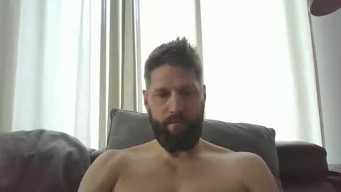 bubblebee1982 online show from 21, 2, 2025