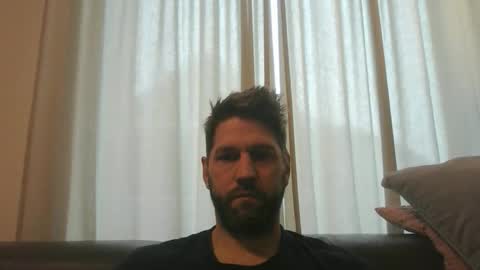 bubblebee1982 online show from 14, 12, 2025