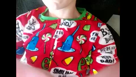 Max  candi online show from 10, 1, 2025