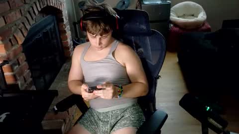Snapshot of bubblebuttbdn chatting on 7, 6, 2026 BubblebuttBdn online show from 7, 6, 2026