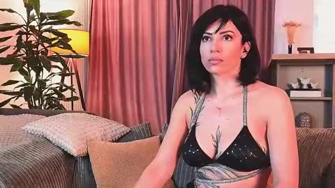 Snapshot of bubblecum4 chatting on 5, 2, 2025 MayaCroft online show from 5, 2, 2025