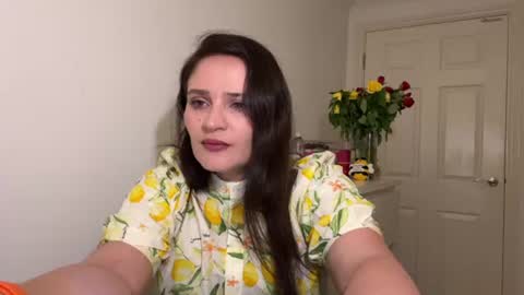 Snapshot of bubblegumfairy_ chatting on 15, 6, 2026 Anna online show from 15, 6, 2026