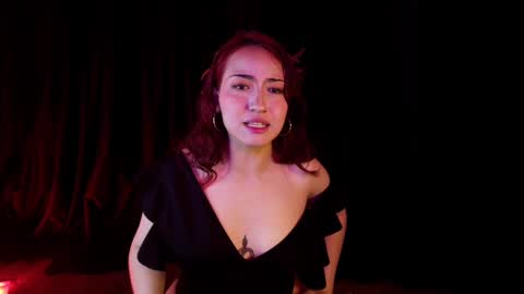 Snapshot of bubblewhite_ chatting on 5, 3, 2025 BubbleJereth online show from 5, 3, 2025