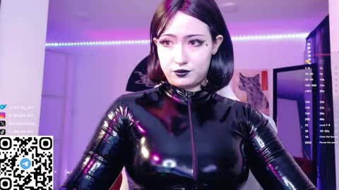 Snapshot of bubblewhite_ chatting on 11, 3, 2026 BubbleJereth online show from 11, 3, 2026