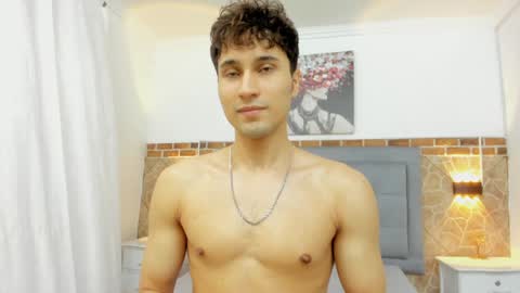 Snapshot of buddy_whitte chatting on 5, 2, 2025 Buddy Whitte online show from 5, 2, 2025