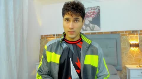 Snapshot of buddy_whitte chatting on 7, 2, 2025 Buddy Whitte online show from 7, 2, 2025