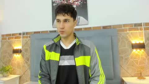 Snapshot of buddy_whitte chatting on 5, 3, 2025 Buddy Whitte online show from 5, 3, 2025