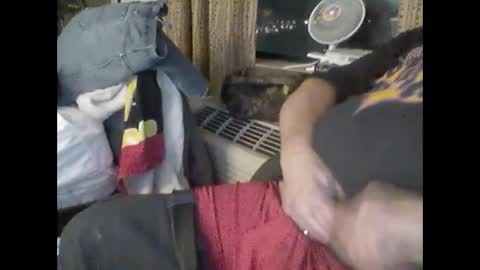 buddyluvzumore online show from 31, 1, 2025