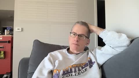 Snapshot of budman004 chatting on 22, 11, 2025 budman004 online show from 22, 11, 2025