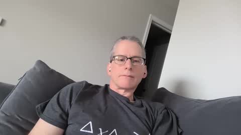 Snapshot of budman004 chatting on 20, 3, 2026 budman004 online show from 20, 3, 2026