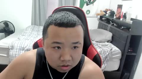 Snapshot of buffsexyman24 chatting on 21, 2, 2025 buffsexyman24 online show from 21, 2, 2025