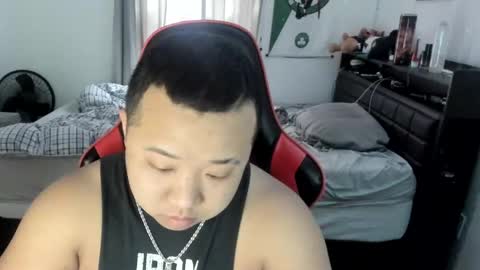 Snapshot of buffsexyman24 chatting on 23, 2, 2025 buffsexyman24 online show from 23, 2, 2025