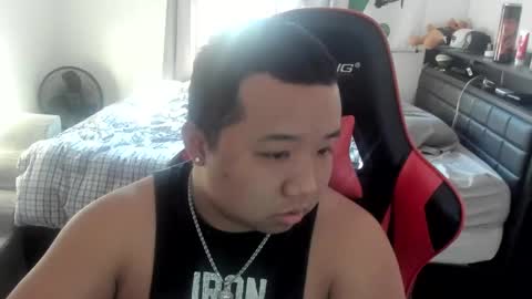 Snapshot of buffsexyman24 chatting on 11, 3, 2025 buffsexyman24 online show from 11, 3, 2025