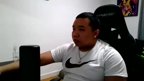 Snapshot of buffsexyman24 chatting on 5, 3, 2026 buffsexyman24 online show from 5, 3, 2026