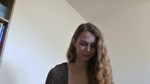 Snapshot of buffybarloe chatting on 2, 5, 2026 Buffy online show from 2, 5, 2026