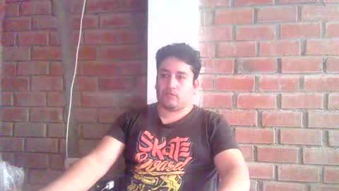 builtfpleasure online show from 26, 11, 2025