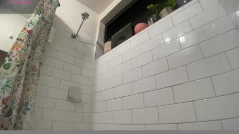 bukkakebae online show from 15, 2, 2025