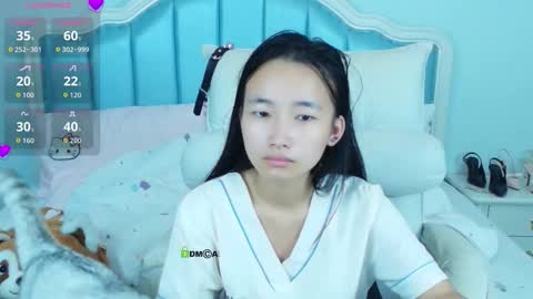 Sandy----xx online show from 11, 11, 2025