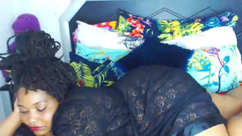 bulkyyass4u online show from 19, 2, 2026